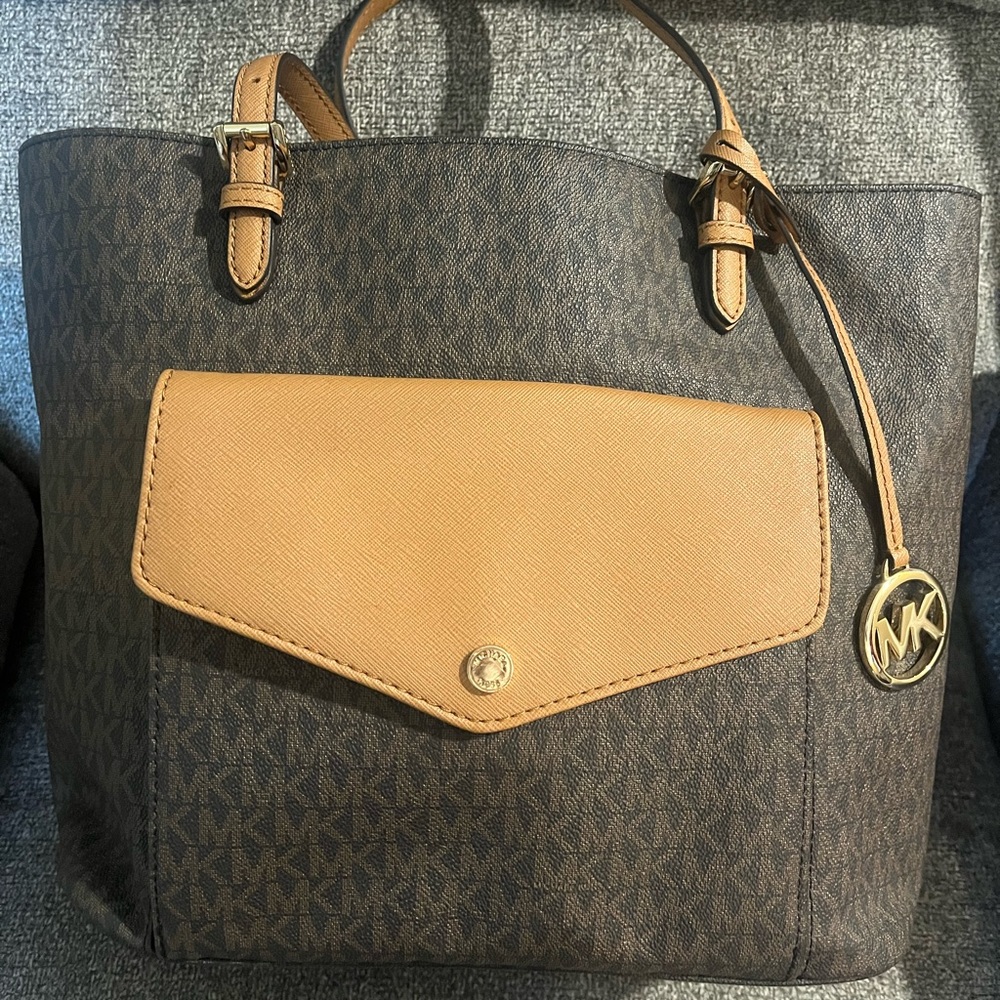 Michael Kors bag